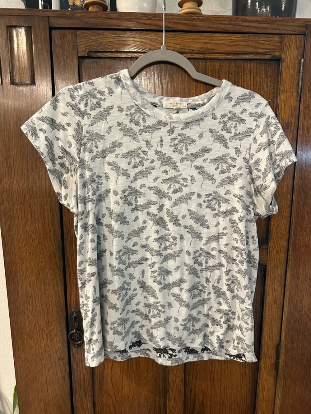 Rag & Bone White Floral Print Short Sleeve Tee